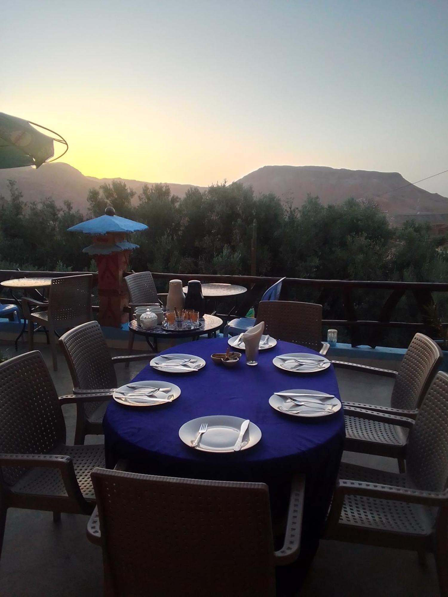 Hotel Restaurant Ait Saderat Boumalne Dades Exterior photo