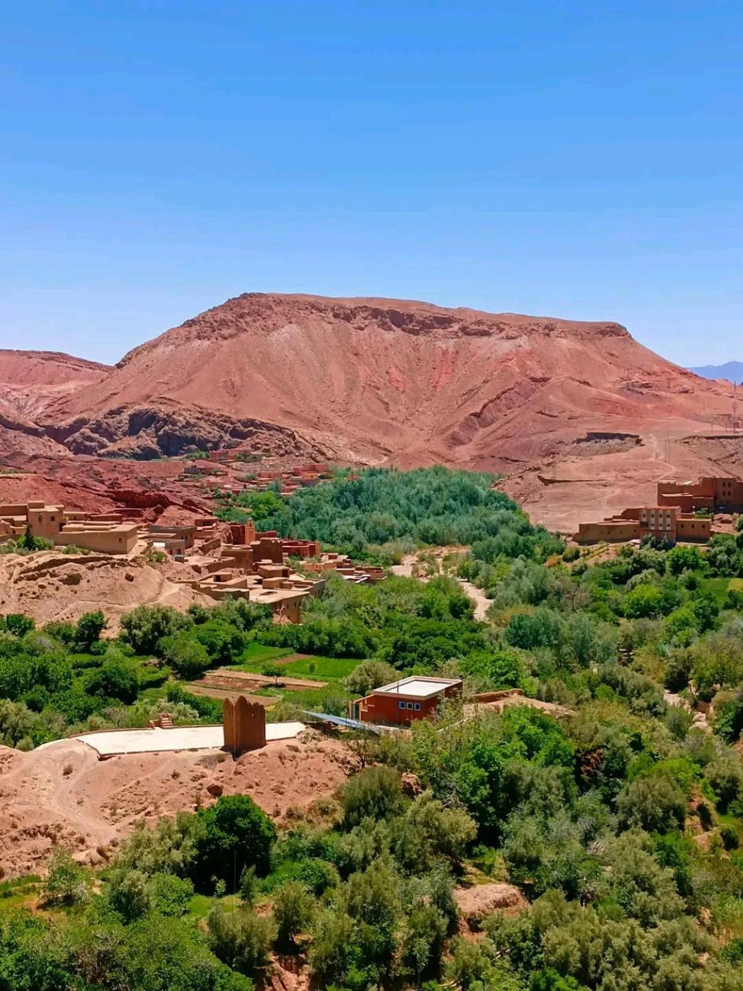 Hotel Restaurant Ait Saderat Boumalne Dades Exterior photo